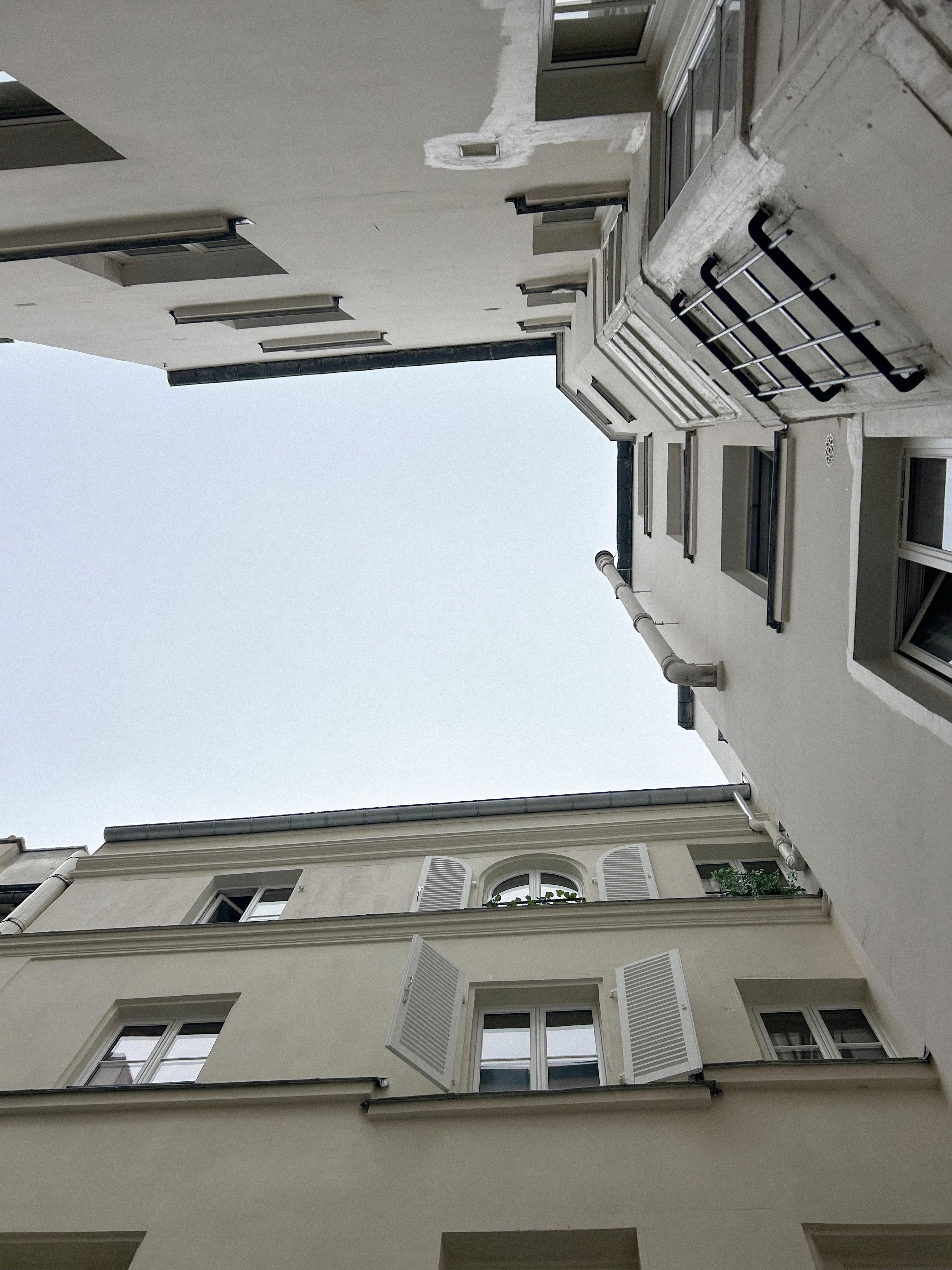 Hauteville, 5